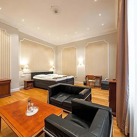Hotel Schloss Westerholt 4*